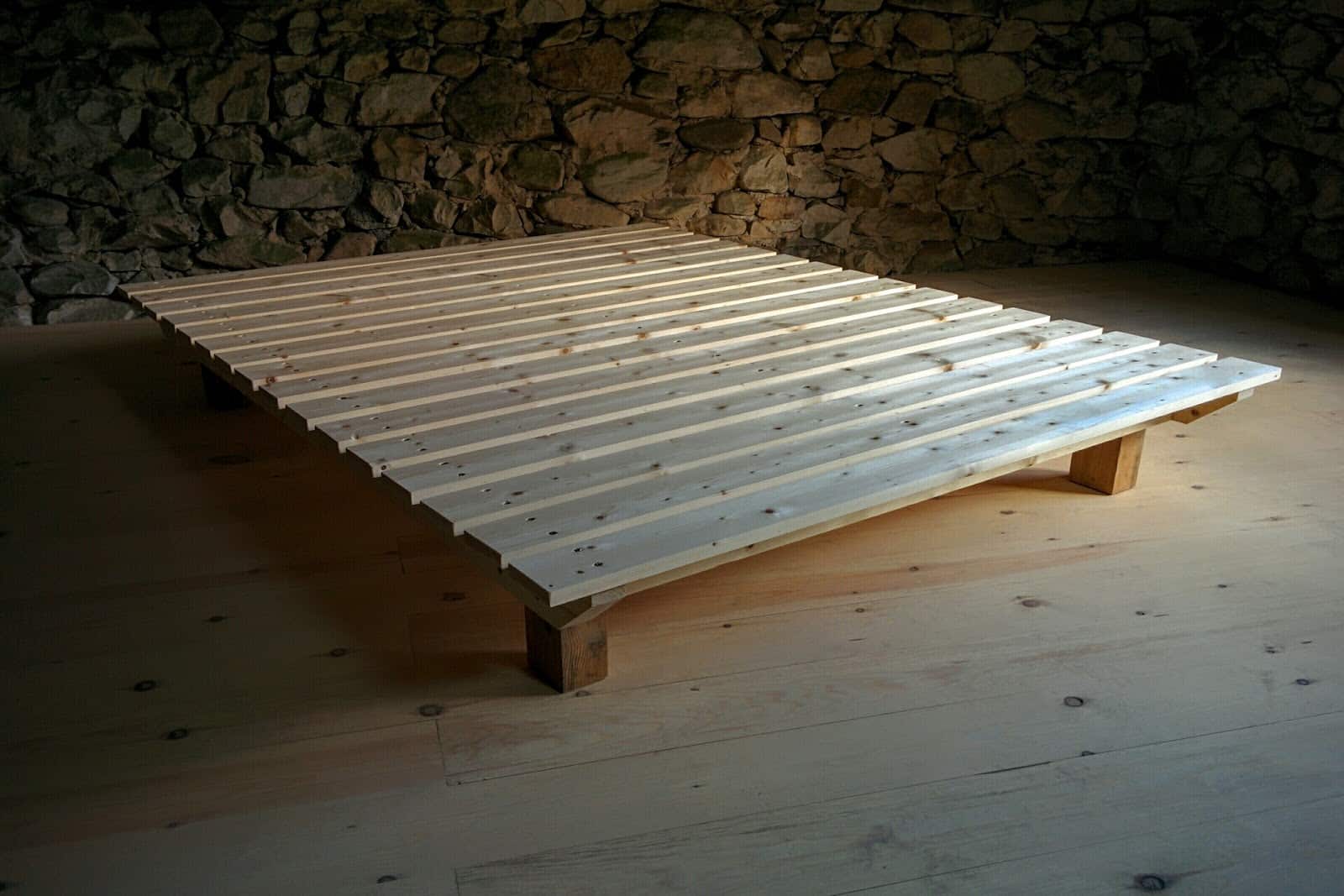 Slatted Bed Base vs Plywood